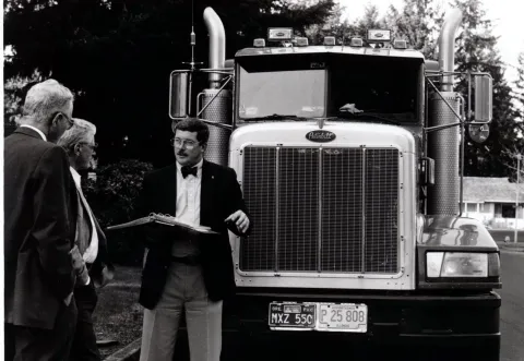 delvan peterbilt