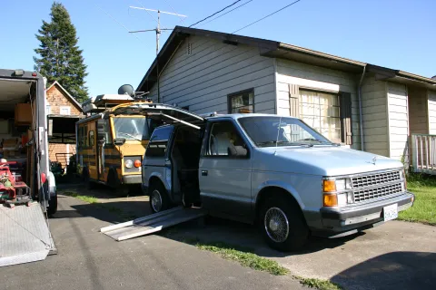 1986 Dodge Caravan